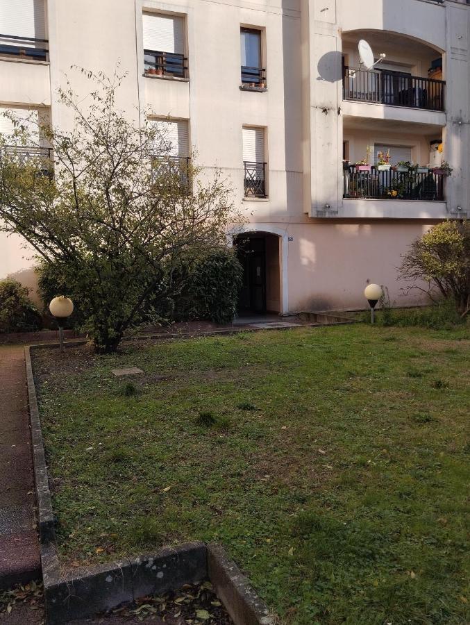 Le Beau Refuge Parisien De Cergy - Parisian Modern Flat At Cergy B&B 외부 사진